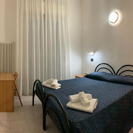 Hotel Marylise Rimini Exteriör bild