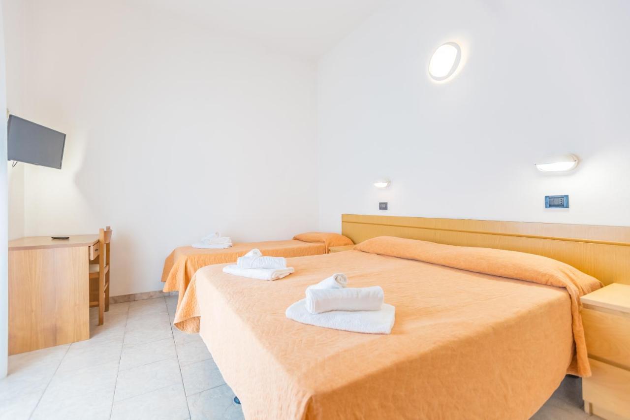 Hotel Marylise Rimini Exteriör bild